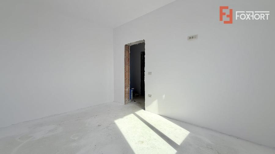 Duplex cu 3 camere cu Teren 298 Mp în Moșnița Nouă