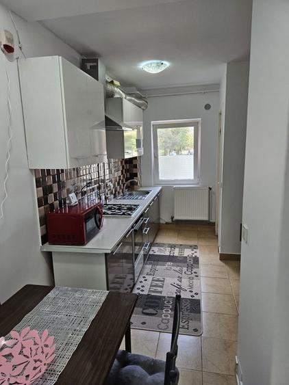 Garsonieră decomandată în Central