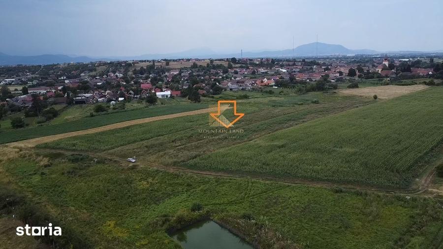 Teren de 20000 mp, în Bod