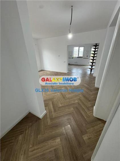Casă cu 4 camere cu Teren 400 Mp în Central