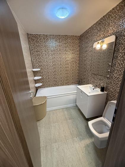 Apartament cu 4 camere în Central
