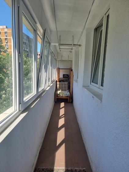 Apartament cu 3 camere decomandat în 1 Decembrie 1918