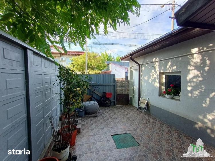 Casă cu 3 camere cu Teren 120 Mp în Rahova