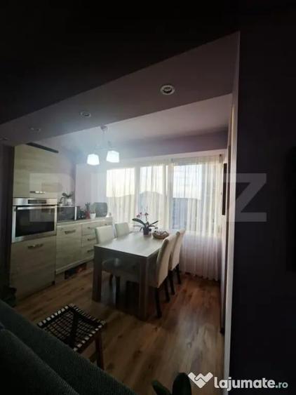 Apartament cu 3 camere semidecomandat în Nufărul