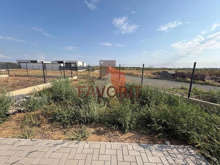 Casă cu Teren 412 Mp în Covaci