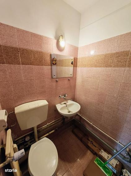 Apartament cu 3 camere decomandat în Muncii