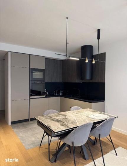 Apartament cu 4 camere decomandat în Nerva Traian