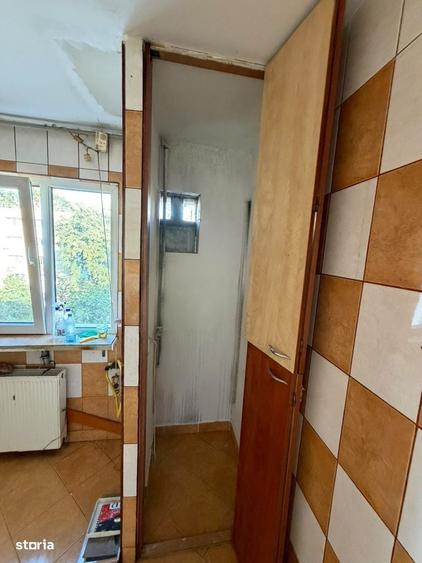 Apartament cu 4 camere în Militari