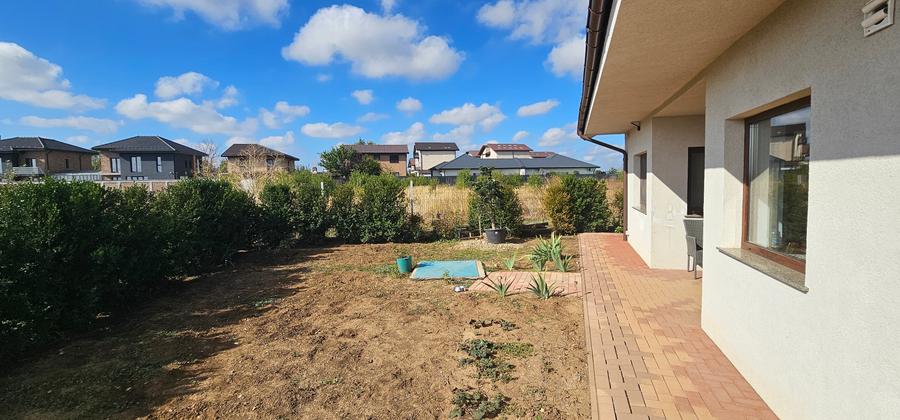 Duplex cu 3 camere cu Teren 300 Mp în Corbeanca