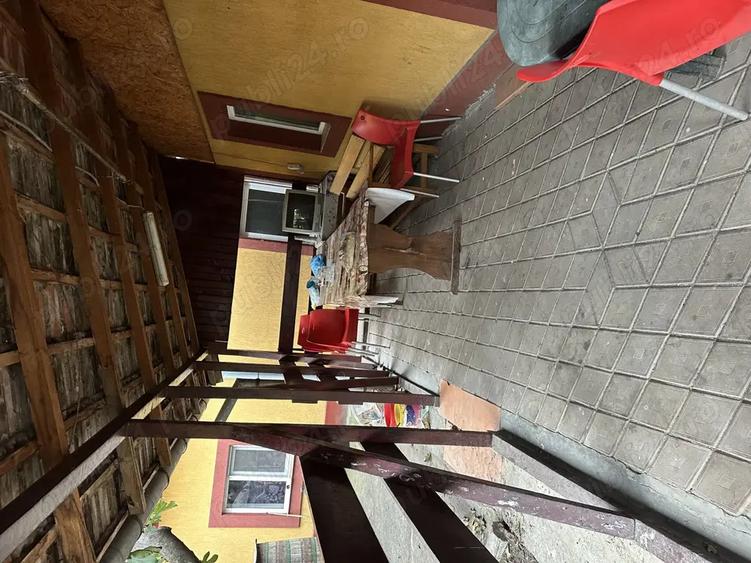 Casă cu 5 camere cu Teren 450 Mp în Central