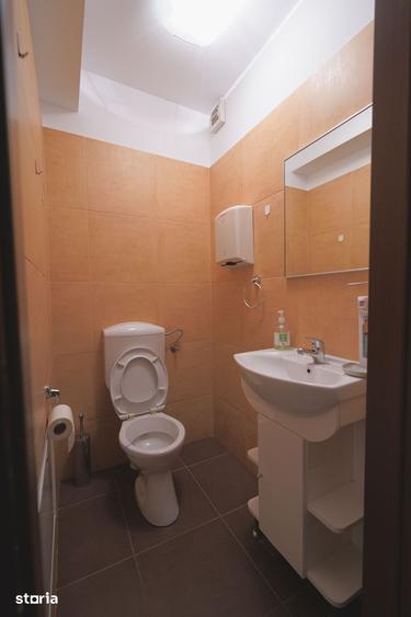 Casă cu 4 camere cu Teren 50 Mp în Central
