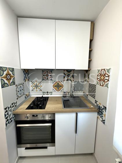 Apartament cu 3 camere semidecomandat, mobilat în Aviației