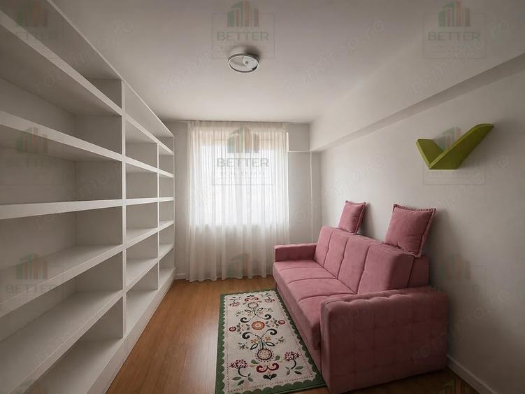 Apartament cu 3 camere decomandat în Sud