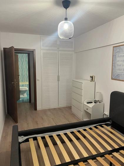 Apartament cu 2 camere semidecomandat în Ultimul leu