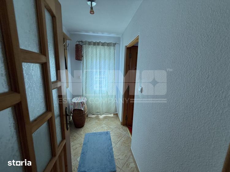 Casă cu 4 camere cu Teren 2784 Mp în Frătăuții Vechi