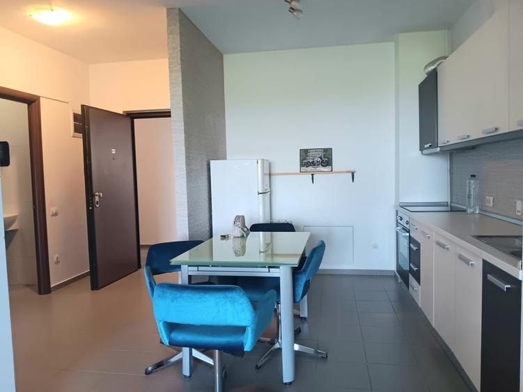 Apartament cu 2 camere semidecomandat în Băneasa