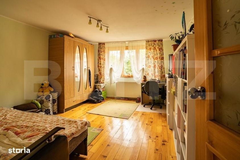 Casă cu 4 camere în Cernatu