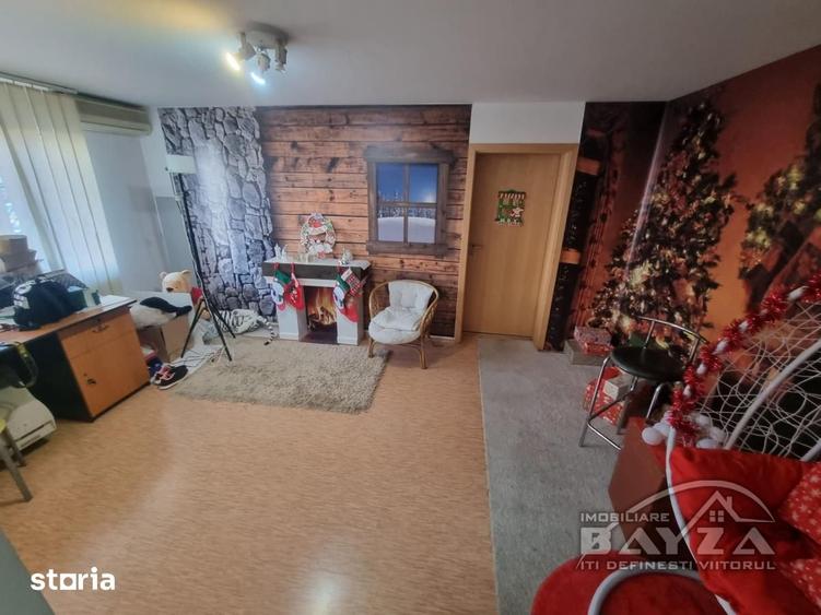 Spațiu comercial, de 165 mp, în Traian