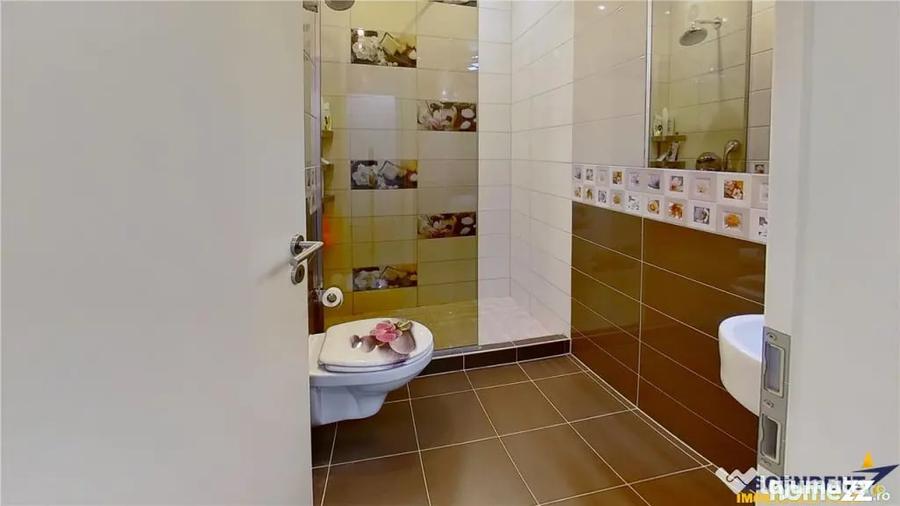 Apartament cu 3 camere decomandat în Centură