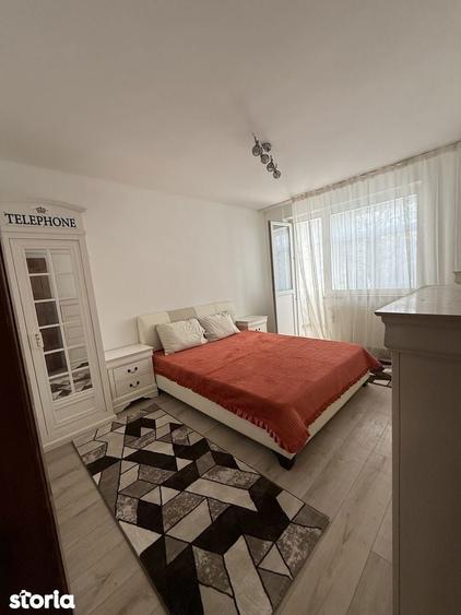 Apartament cu 3 camere în Central