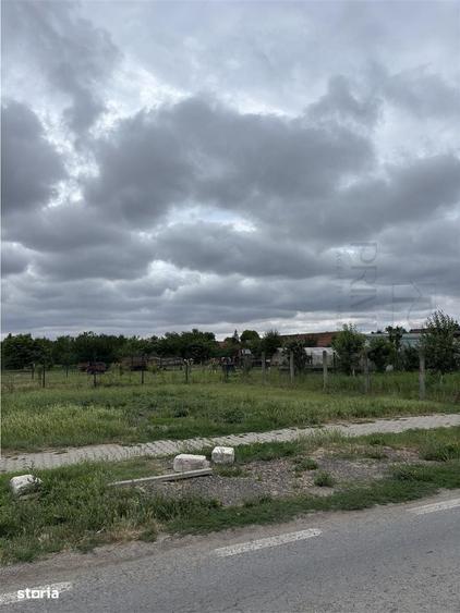 Spațiu comercial, în Moșnița Veche