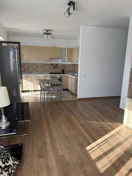 Apartament cu 2 camere decomandat, mobilat în Fundeni
