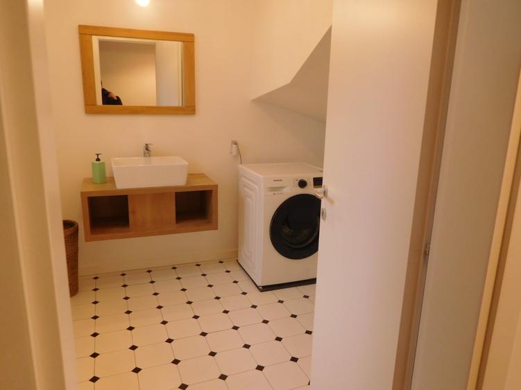 Duplex cu 4 camere cu Canalizare în Borhanci