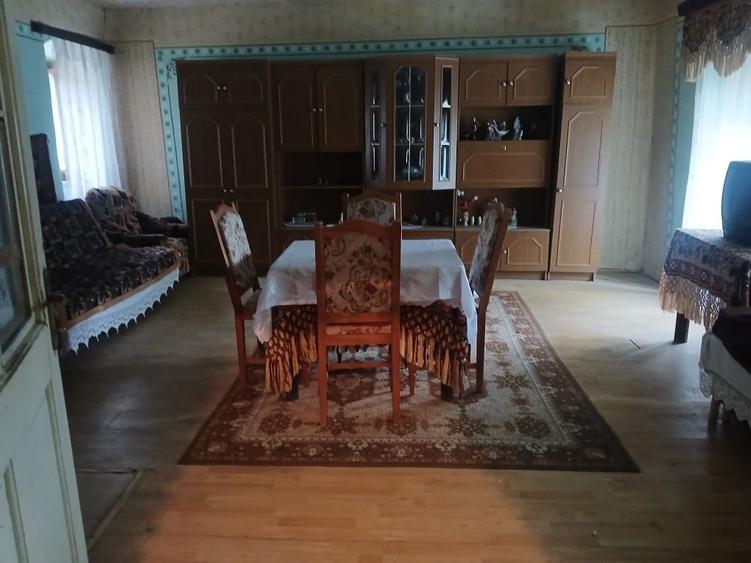 Casă cu 4 camere în Dorolea