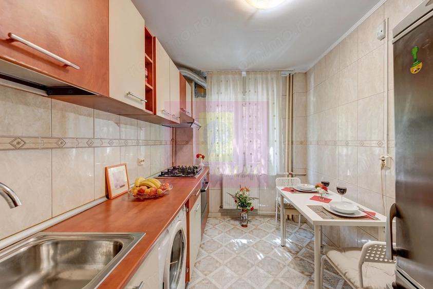 Apartament cu 2 camere decomandat în Panduri