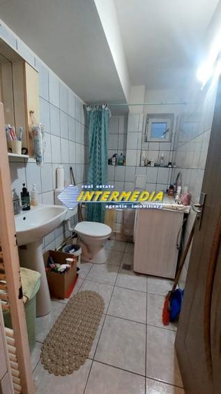 Apartament  cu 2 camere decomandat de vanzare Cetate Alba Iulia - 4