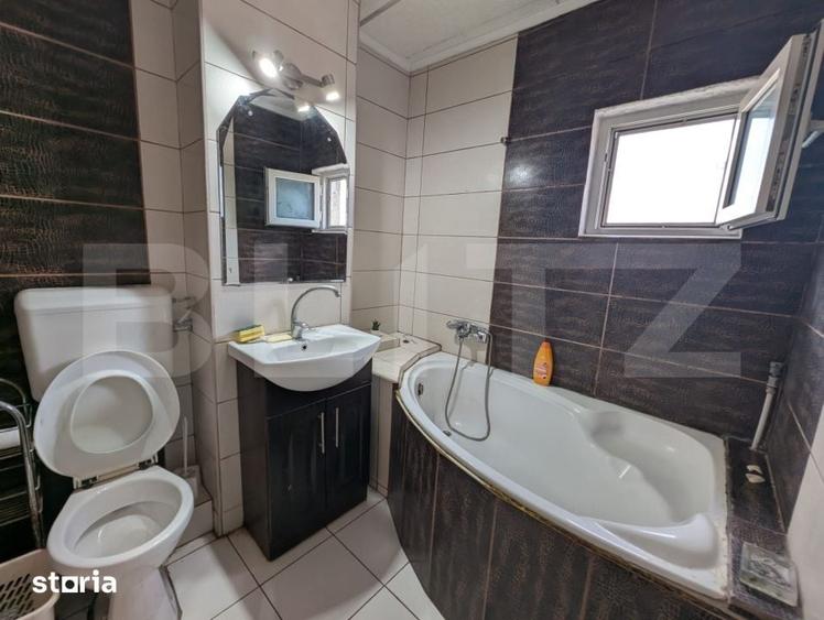 Apartament cu 3 camere în Nufărul