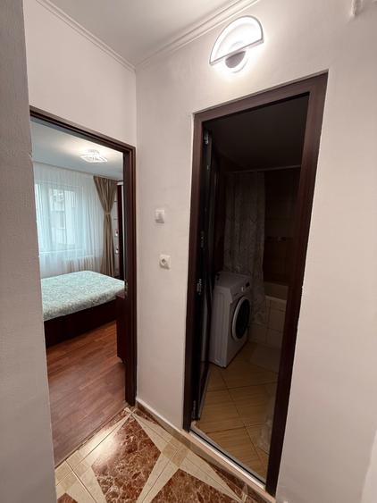 Inchiriez apartament 2 camere - 5