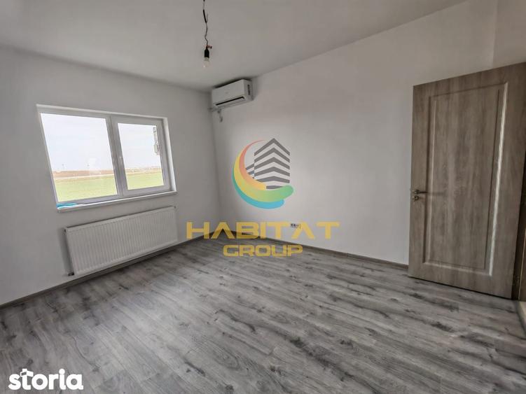 Casă cu 4 camere decomandat cu Teren 291 Mp în Glina