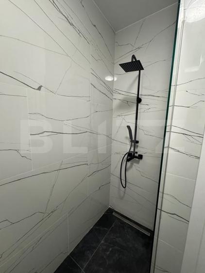 Apartament cu 2 camere semidecomandat, mobilat în Florești