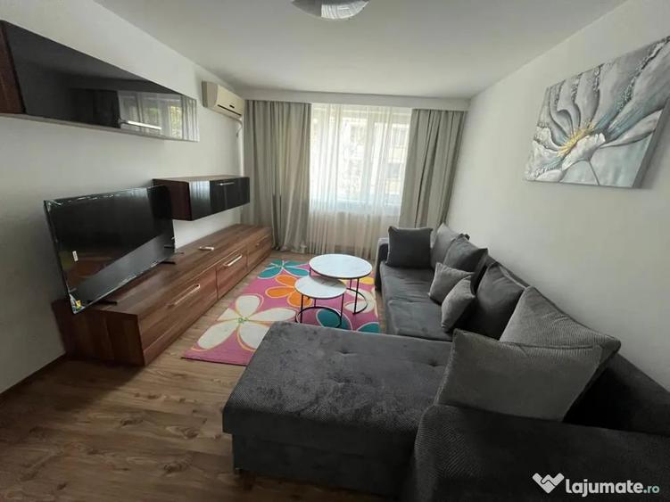 Apartament cu 2 camere decomandat în Drumul Taberei