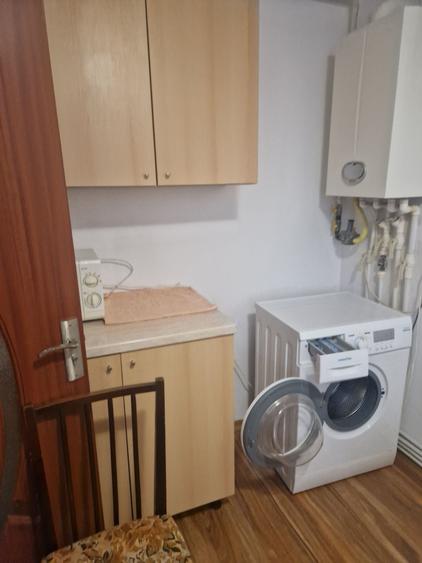 Apartament cu 2 camere decomandat în Fetești-Gară