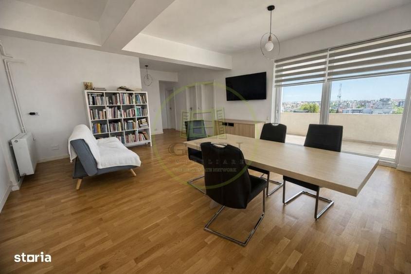Apartament cu 3 camere în Central