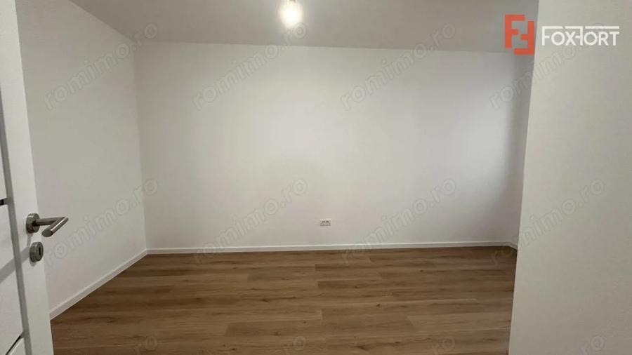 Casă cu 5 camere cu Teren 350 Mp în Central