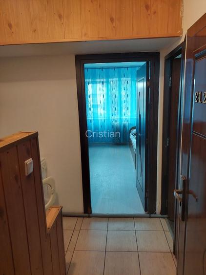 Inchiriez Camera Camin Str Putnei