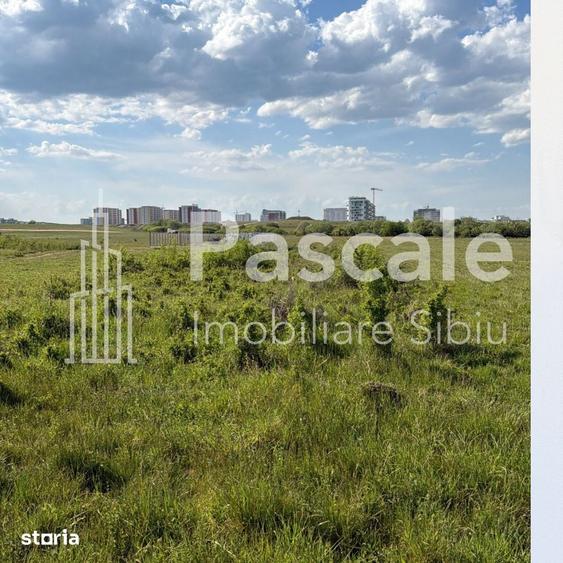 Teren de 3700 mp, în Șelimbăr