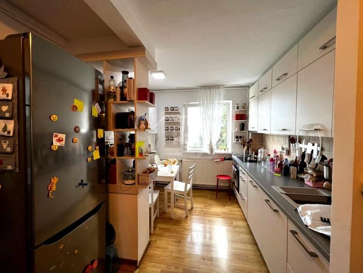 Apartament cu 4 camere decomandat, mobilat în Gheorgheni
