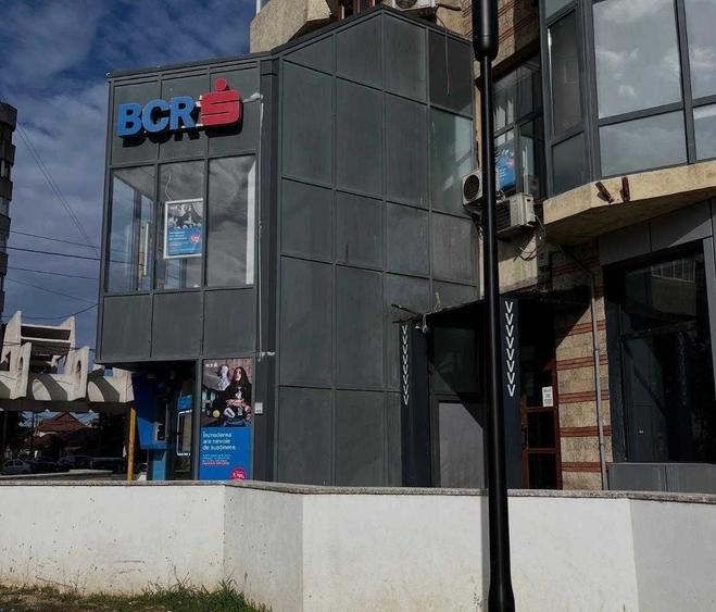 Spațiu comercial, de 76 mp, în Central