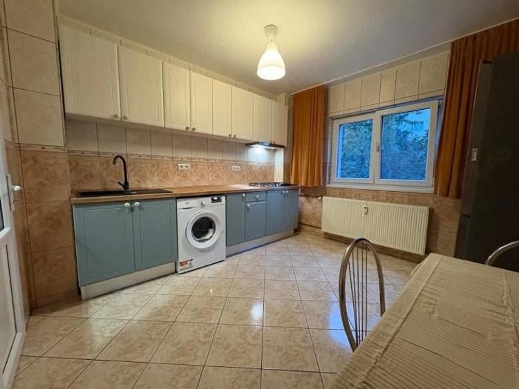 Apartament cu 2 camere decomandat, mobilat în Vitan