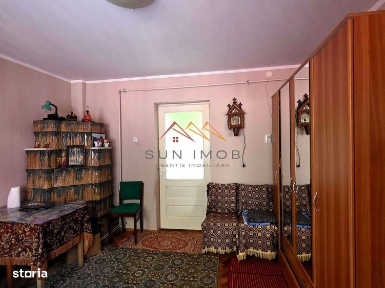 Casă cu 3 camere decomandat în Telega