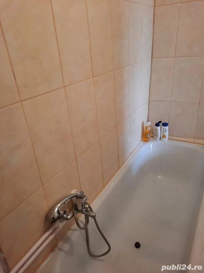 Casă cu 5 camere în Central