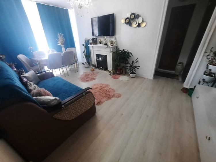 Apartament 3 camere de vânzare - Militari - 3
