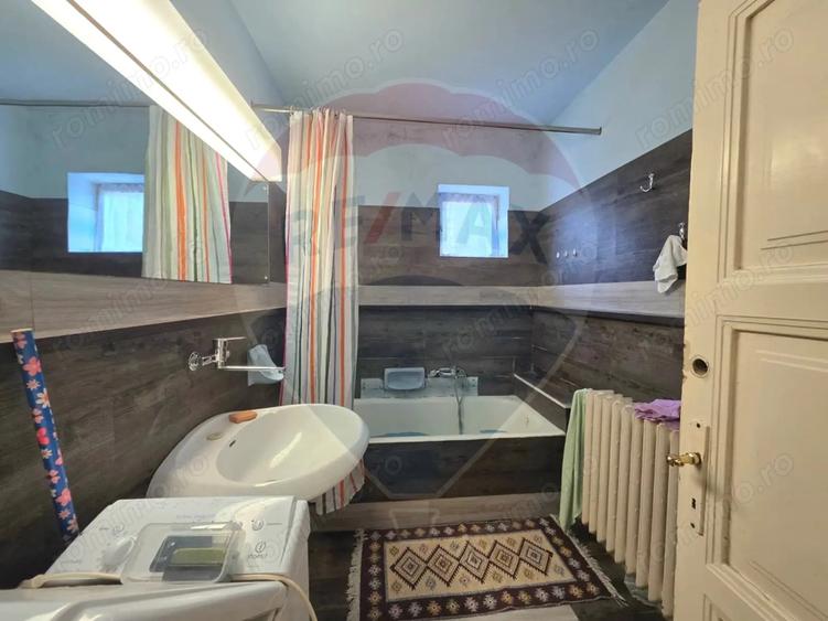 Apartament cu 3 camere decomandat, mobilat în Vitrometan