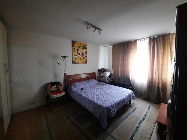 Apartament cu 2 camere decomandat în Mărăței