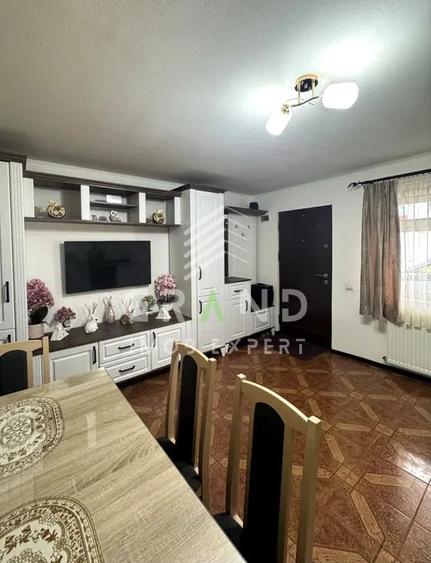 Apartament cu 3 camere semidecomandat, mobilat în Iris