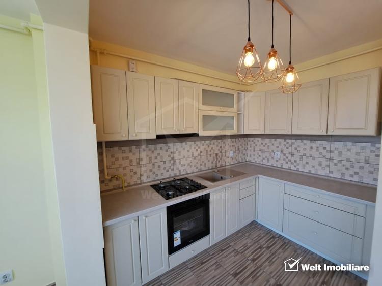 Apartament cu 3 camere semidecomandat, mobilat în Florești — fotografia 1